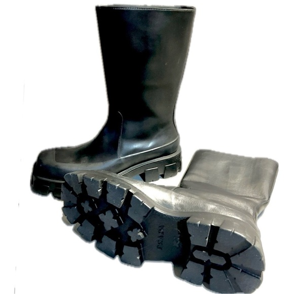Prada Monolith Lug Sole
Boot in Black Size12 $999 New in Box - Picture 6 of 9